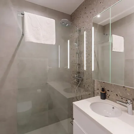 Apartament Apartments4u, Shellter